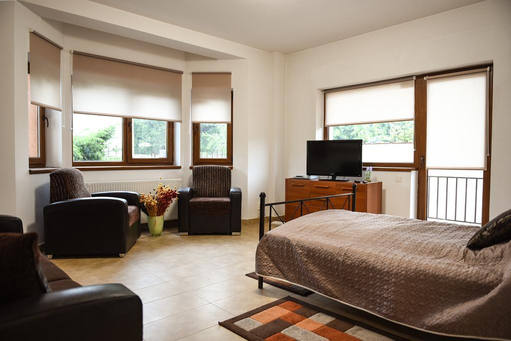 Modern Apartment Near City Center 克卢日-纳波卡 外观 照片