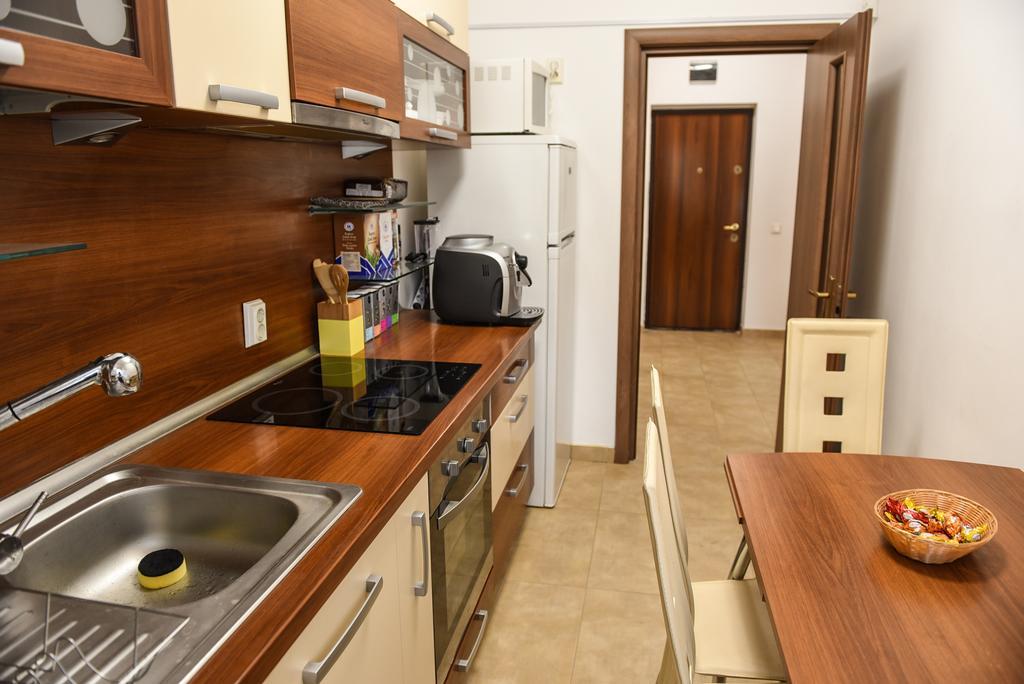 Modern Apartment Near City Center 克卢日-纳波卡 外观 照片